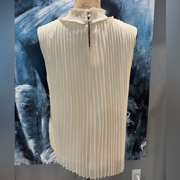 Nanette Lepore pleated tank top size XL - Picture 2 of 6